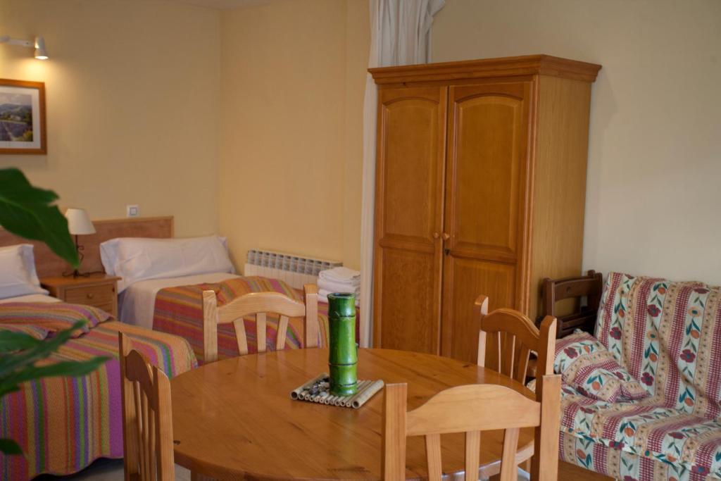Apartamentos Maribel Calaceite Buitenkant foto