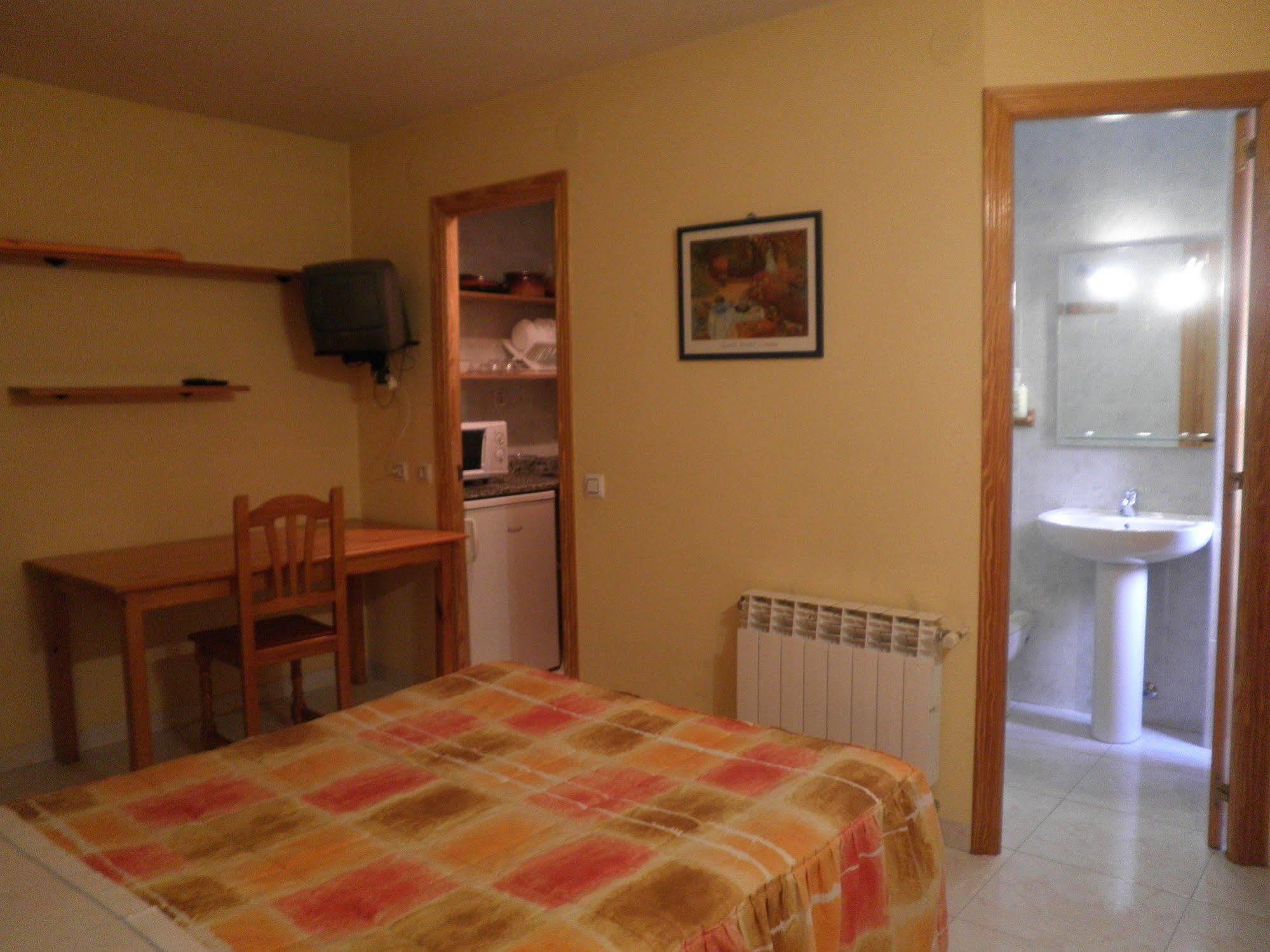Apartamentos Maribel Calaceite Buitenkant foto
